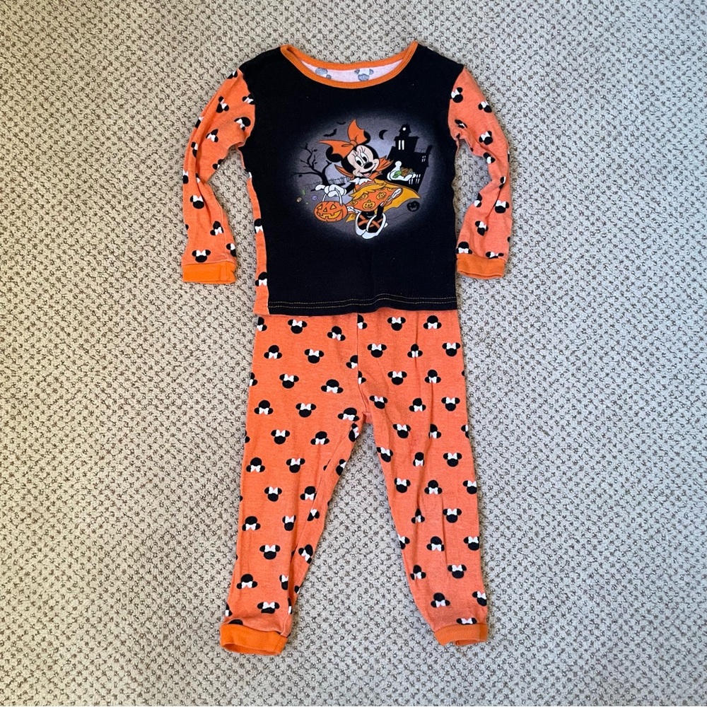 Disney Minnie Mouse Halloween pajamas set